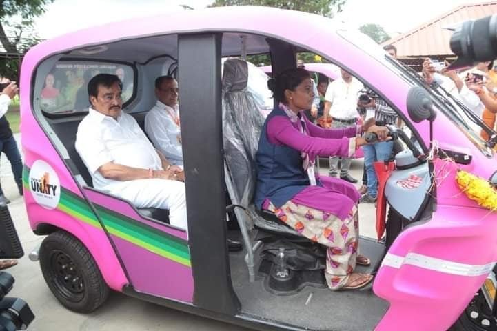 Maharashtra Pink E-Rickshaw